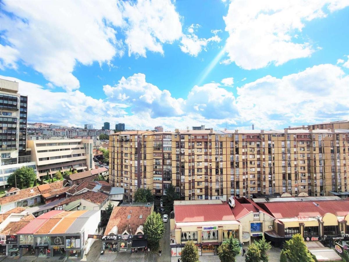 Cozy Apartment In Prishtinë Ngoại thất bức ảnh