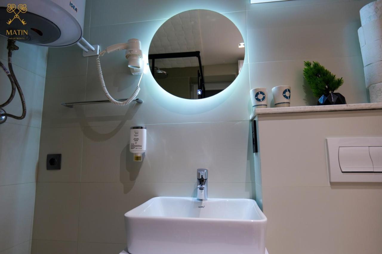 Cozy Apartment In Prishtinë Ngoại thất bức ảnh